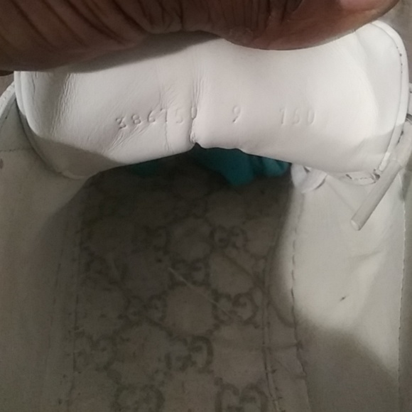 Like New Gucci Ace Sneakers - Picture 6 of 6